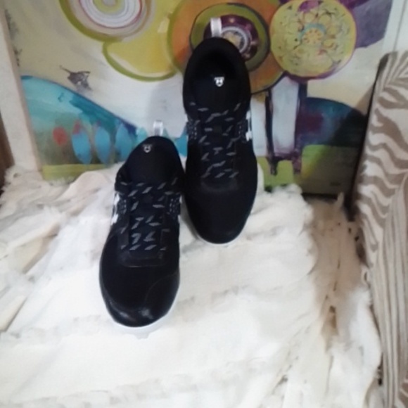 NEW BC UA Glyde RM - Picture 6 of 6